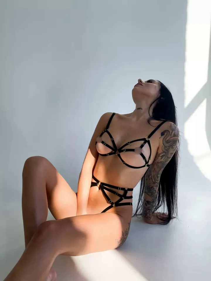 Erotic lingerie set - Crotchles panties - Harness lingerie - Sexy set - Strappy lingerie