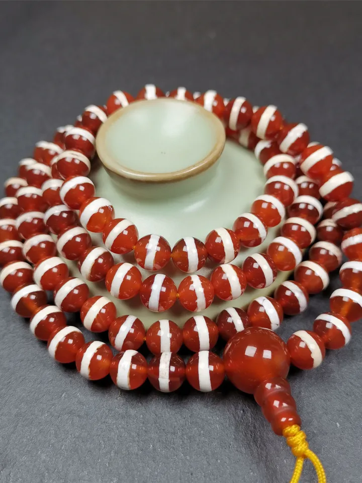 Gandhanra Tibetan Red Agate Medicine Buddha Bhaisajyaguru Beads Mala,Prayer Beads Necklace for Meditation,Diameter 0.28&quot;, Circumference 30&quot;