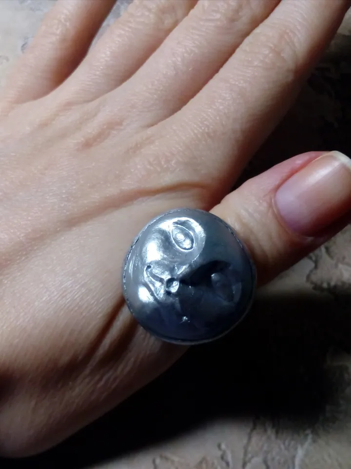 Moon ring, face ring, moon Goddess ring, Halloween ring, witchy ring, Samhein ring, Head ring