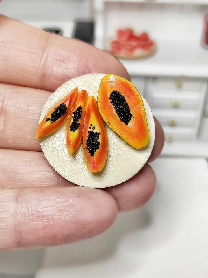 Realistic papaya, fruit board, fruit, papaya, dollhouse, 1 12 scale, 1 6 scale, miniature, dollhouse miniature