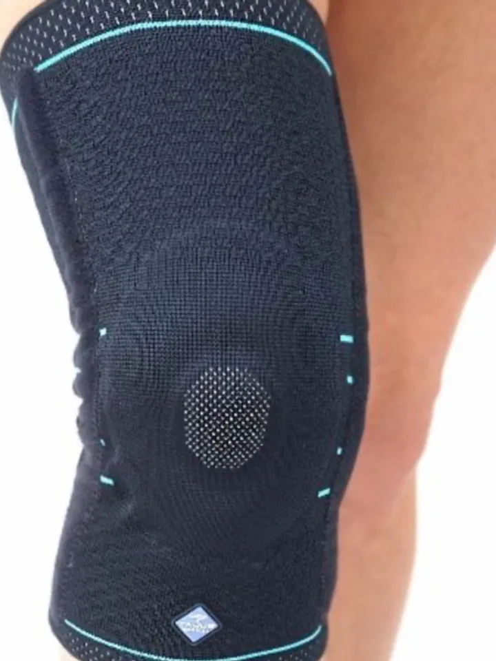 Bandage on the knee joint not detachable with spring inserts KC-607