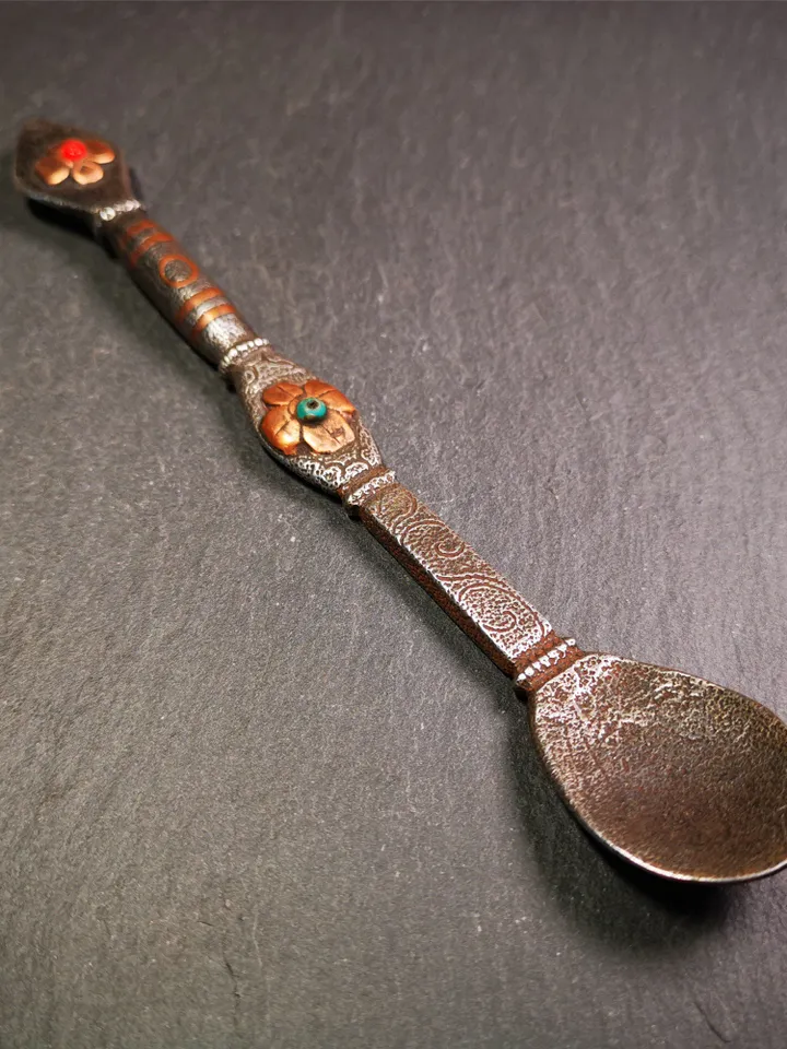 Gandhanra Handmad Tibetan Buddhist Tsog Offering Spoon,Serving Ritual Implement for Worship Ceremony,7.1&quot;