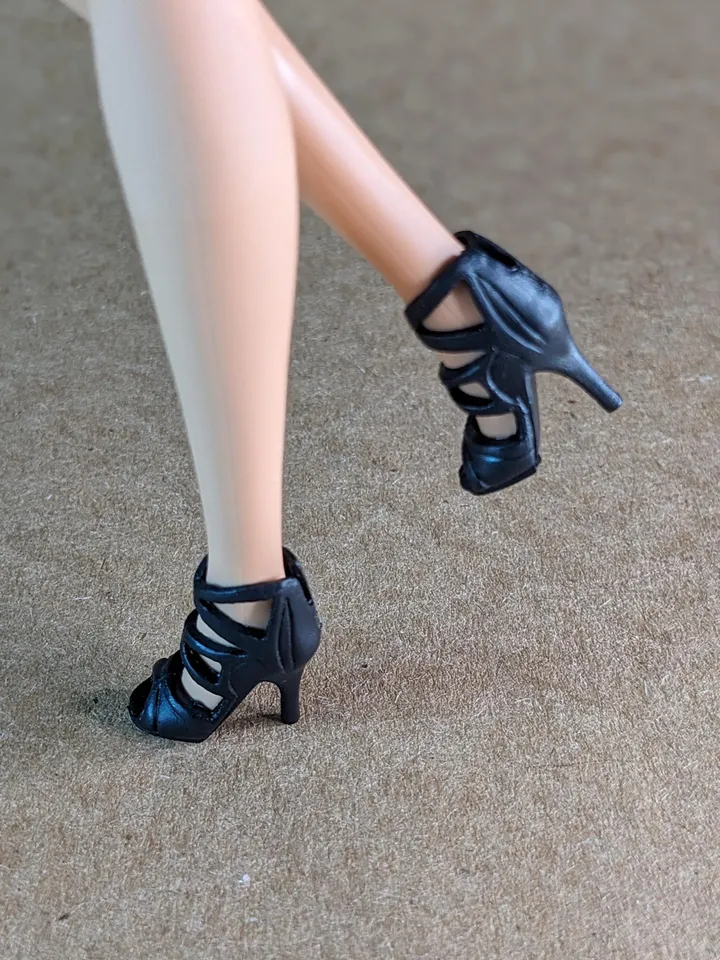 Black high heels sandals for 1/6 scale female dolls