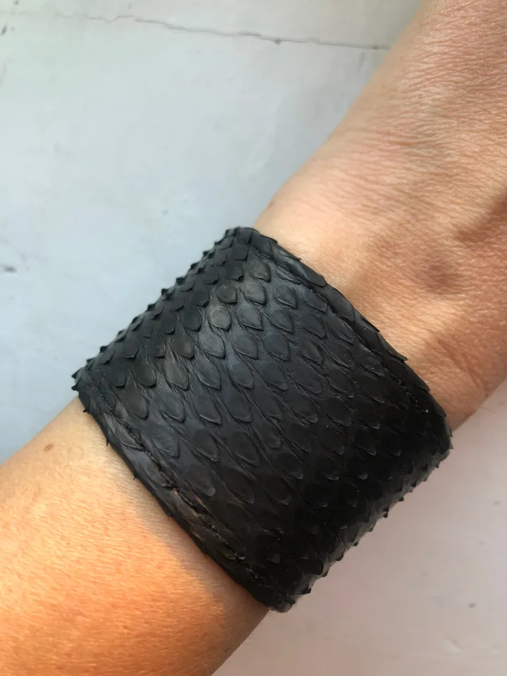 FAST SHIPPING Black genuine Python Skin Bracelet| Grunge Bracelet | Exotic Wide wide Leather Bracelet | Women Jewerly | Snake Skin Bracelet