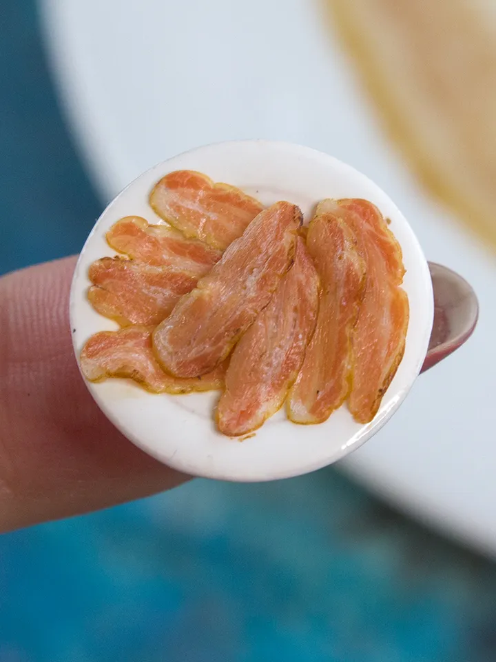 TUTORIAL Miniature raw bacon cane with polymer clay