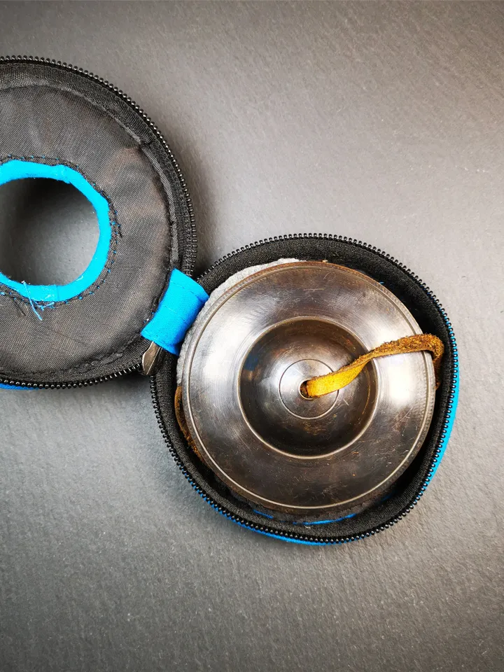 Gandhanra 8.5cm Tibetan Cymbals,Black Tingsha Bell,Buddhism Ritual Implement,Handmade in Nepal,Special Dark Color