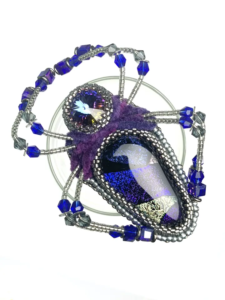 Purple spider brooch, Beaded insect brooch