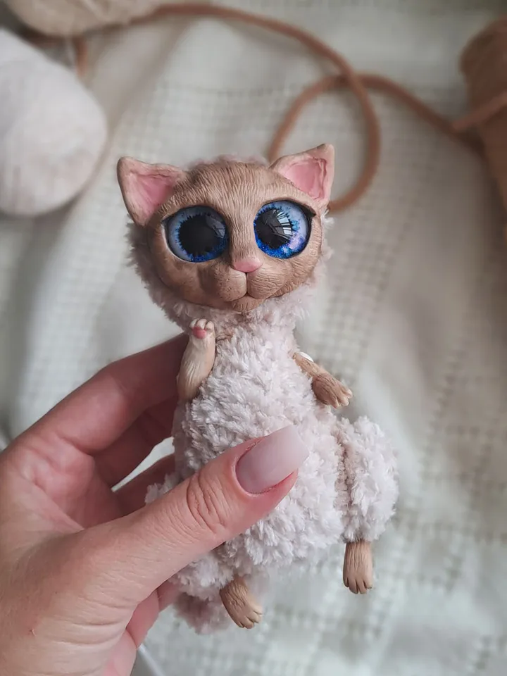 Cute cat doll, plush cat, little kitten, unique toy