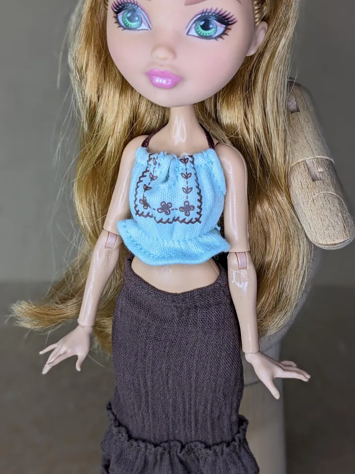 Top & skirt for 10.5-inch female dolls (MH, EAH)