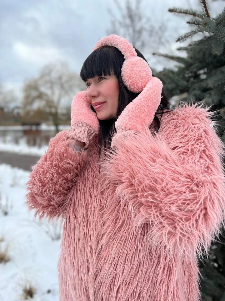 Set of 2 crochet patterns, mittens and earmuffs, PDF pattern and video tutorial, digital instant download