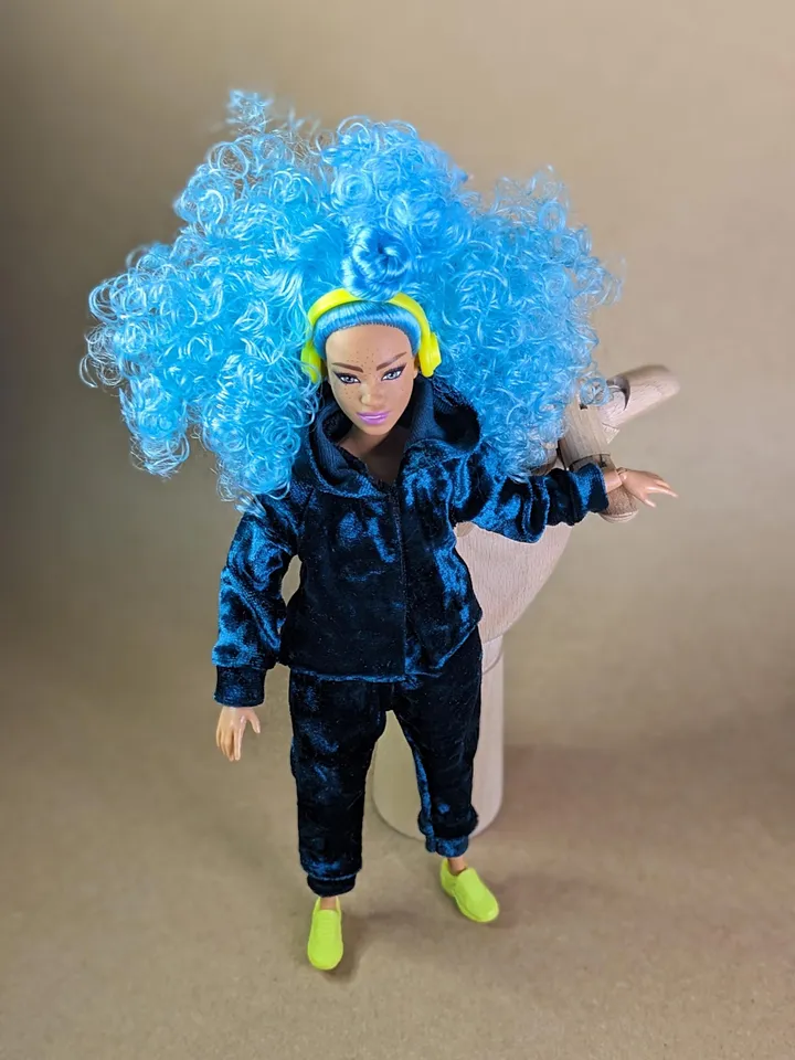 Handmade casual green velvet two-piece set (hoodie and pants) for 1/6 scale fashion female dolls