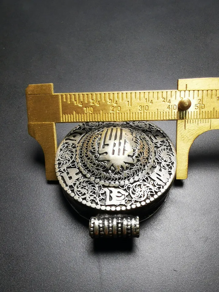 Gandhanra Antique Gau Ghau Shrine, Mini Tibetan Buddhist Altar Amulet Pendant,OM and Kalachakra Symbol