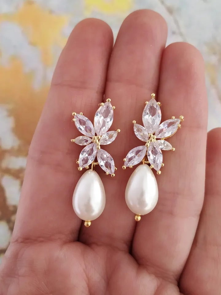 Swarovski Crystal Wedding Earrings, Pearl Bridal Earrings, Rose Gold Wedding Earrings, Vintage Style CZ Wedding Jewelry For Bride Gift