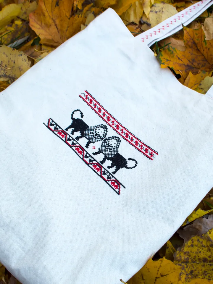 Bag tout shopper hand embroidery traditional ornament
