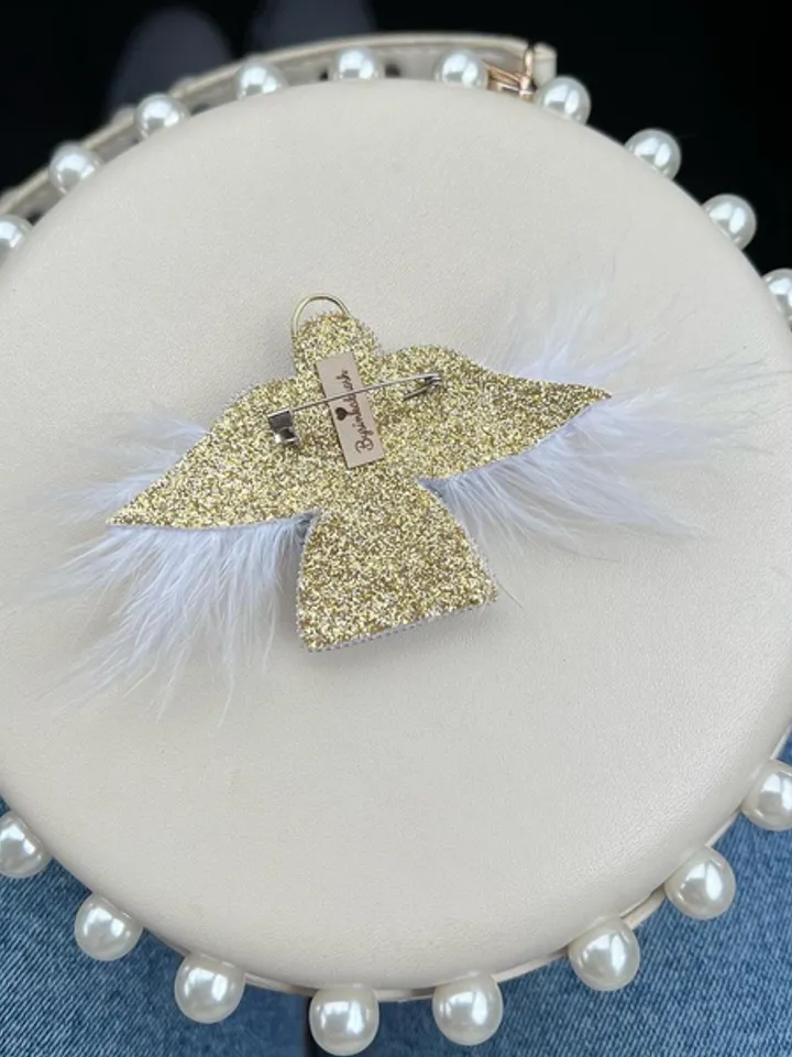 Angel brooch/handmade brooch/gift for her/handmade jewelry