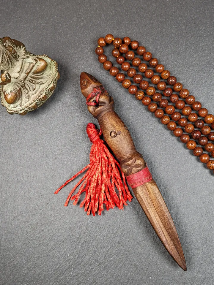 Gandhanra Old Tibetan Amulet,Unique Sandalwood Kila(Dorje Phurba), Dharma Ritual Implement from Gengqing Monastery,6.7"