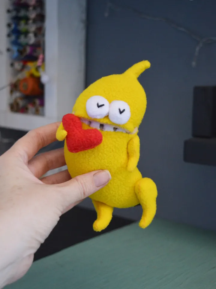 PDF Plush Toy Pattern – Fleece Banana Softie Tutorial