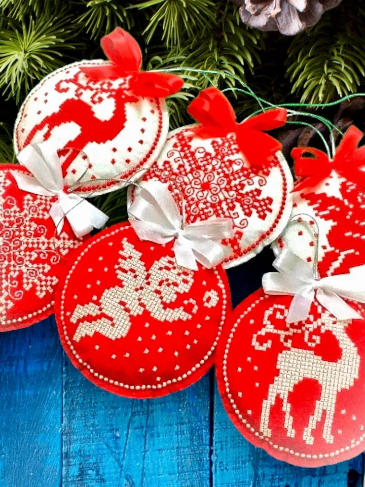 Christmas Tree Toys Set Machine Embroidery Design Pattern for Felt Chtistmas embroidery motif