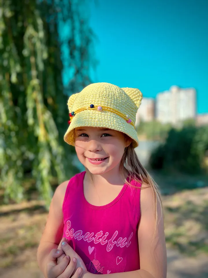 Kids bucket hat with ears crochet pattern PDF, digital instant download, video tutorial, summer hat, hat with cats ears