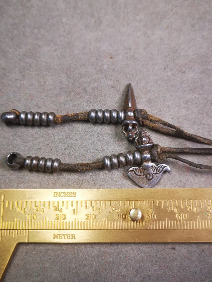 Gandhanra Handmade Tibetan Buddhist Mala Counters,Prayer Bead Counters,with Kila and Kartika Pendant,Made of Cold Iron