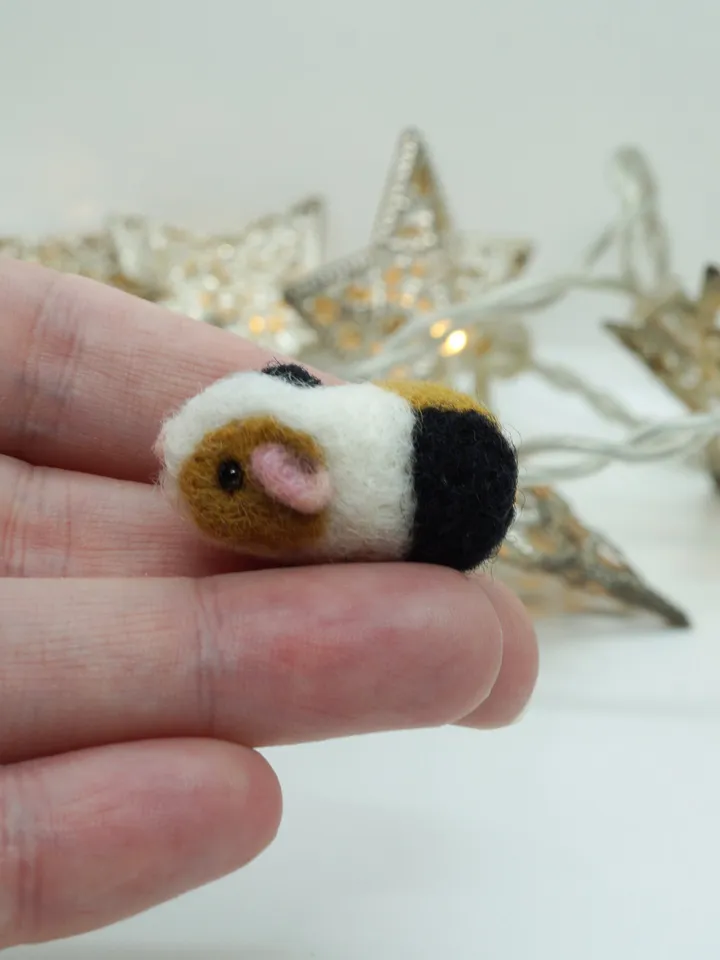 tiny needle felted guinea pig, tricolor guinea pig, miniature pet, made to order