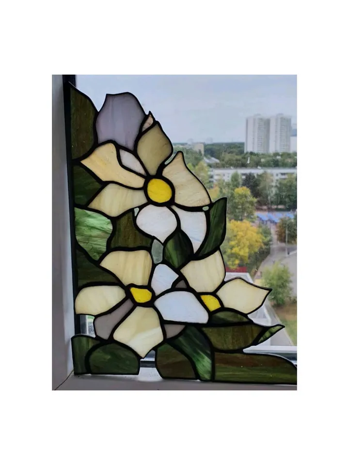 Tiffany Stained Glass Window Corner "Daisies"
Tiffany Stained Glass Corner "Daisies" for Windows
Tiffany-Style Stained Glass: Window Corner with Daisies
Tiffany Glass Art: Window Corner "Daisies" Design
Tiffany Stained Glass "Daisies" Corner Accent for Wi