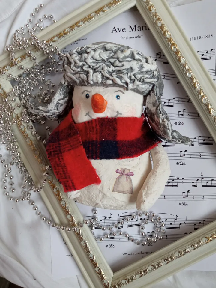 Handmade Christmas snowman
Xmas gifts Christmas decor Holidays ornaments. Home decor indoor