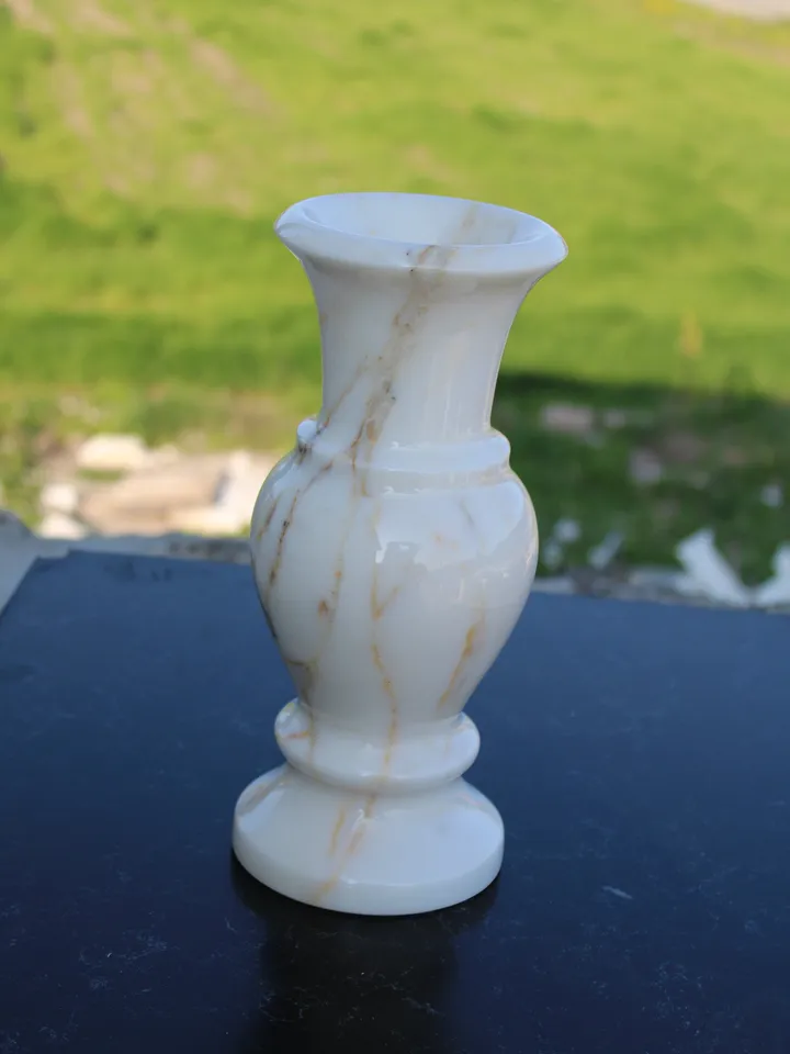Big size marble vase is handmade from real marble sugar marble