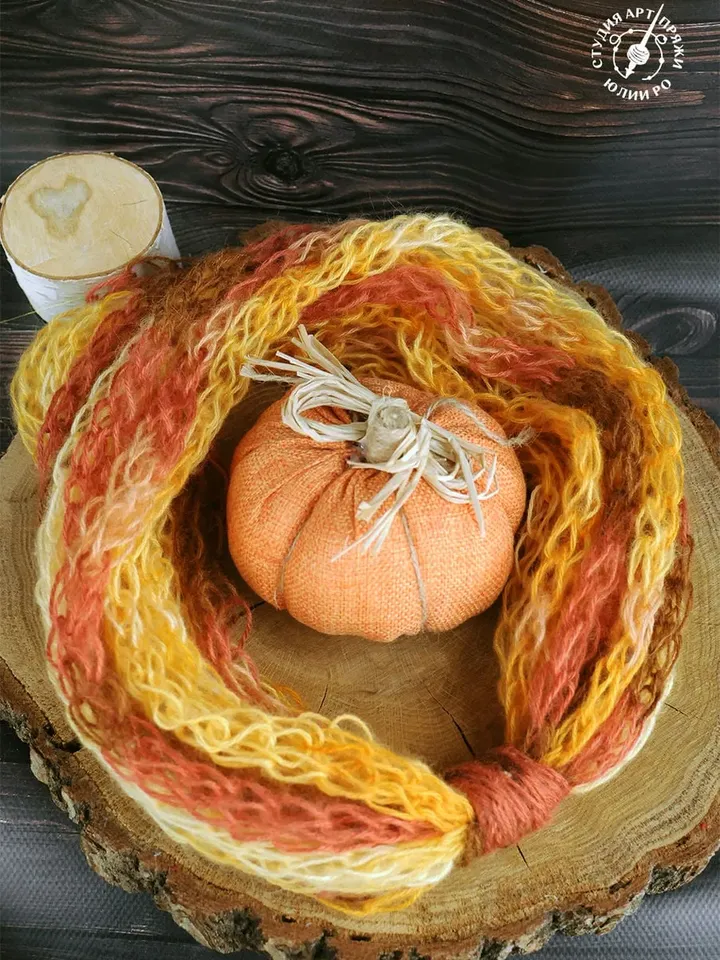 finger knit Snud-necklace