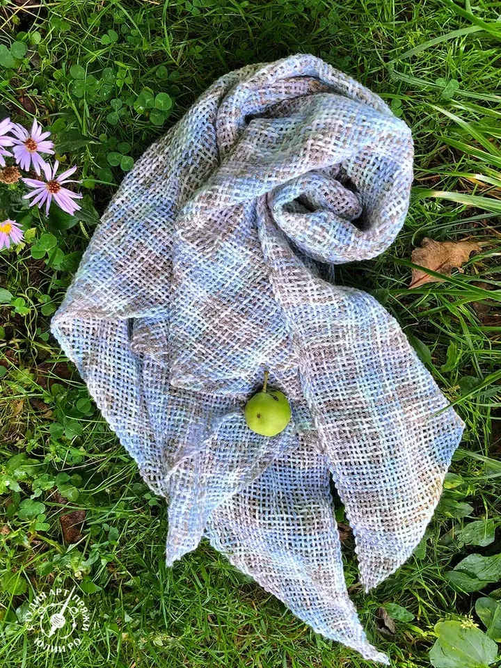 Hand Woven Shawl "Sea pebbles"