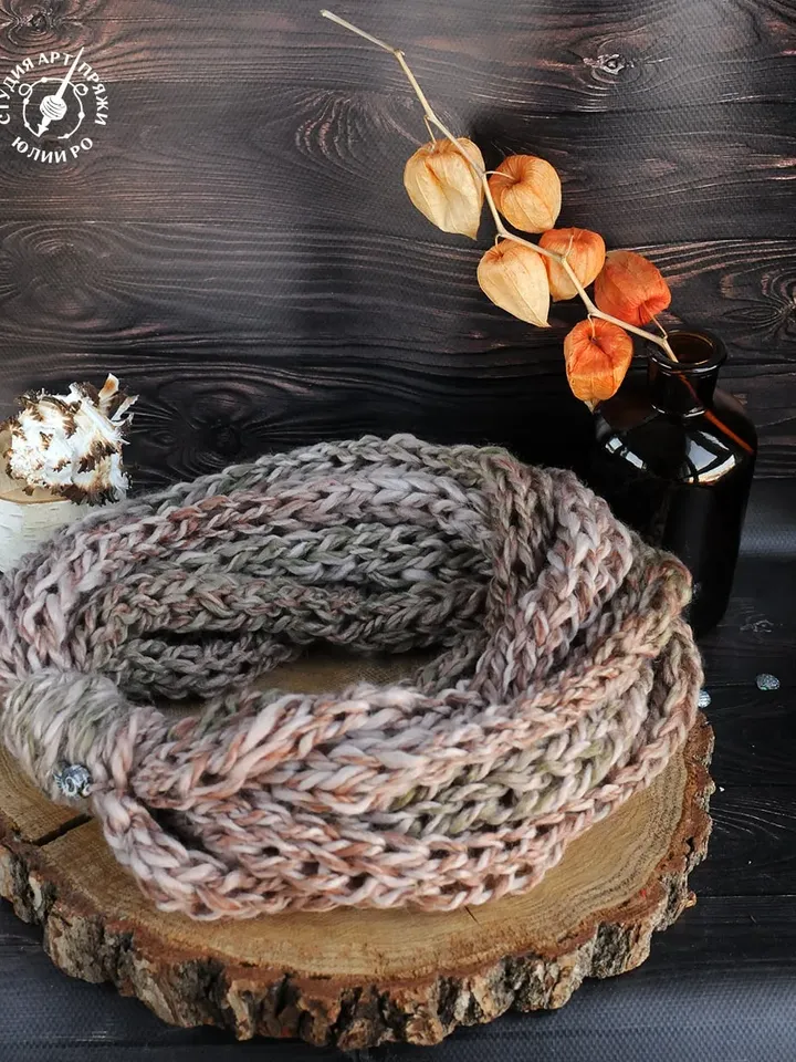 chunky finger knit snud-necklace