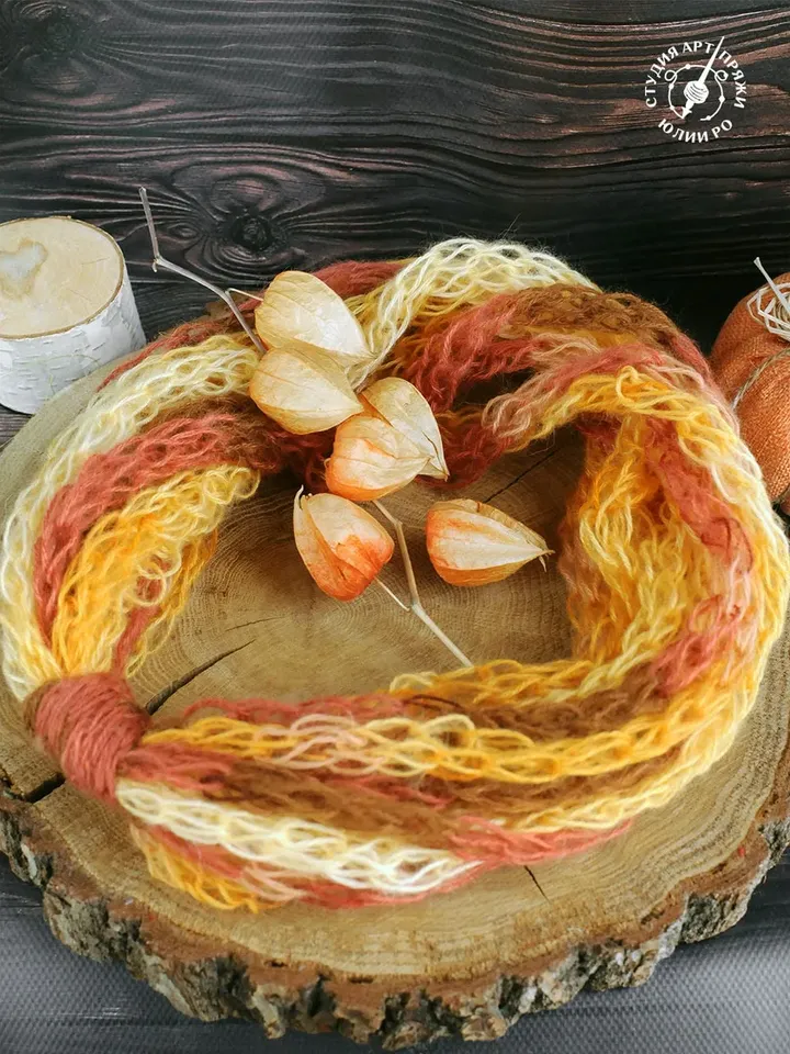 finger knit Snud-necklace