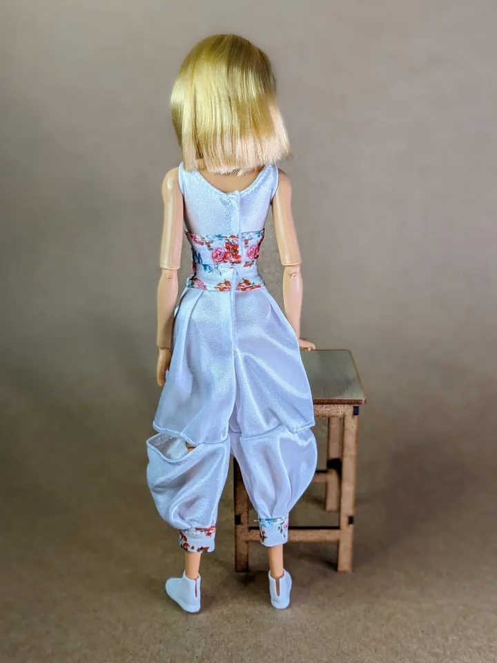 Handmade white & red floral print sports set for 1/6 scale fashion female dolls