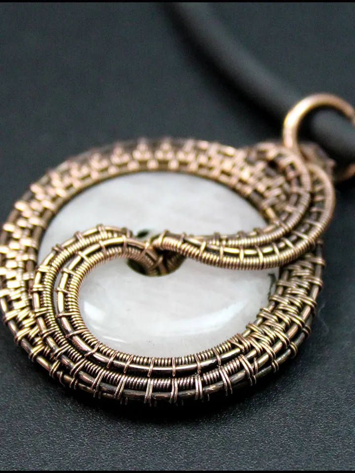Wire wrap a donut pendants tutorials PDF