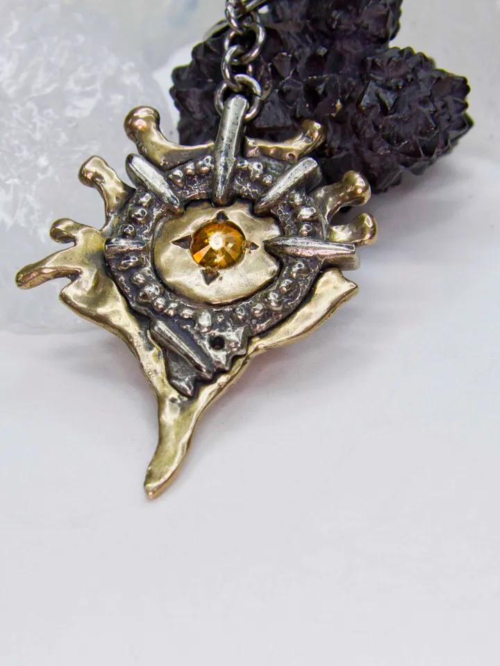 Hellfire keychain based on the magic of the world of Diablo / Gamer cosplay / diablo jewelry