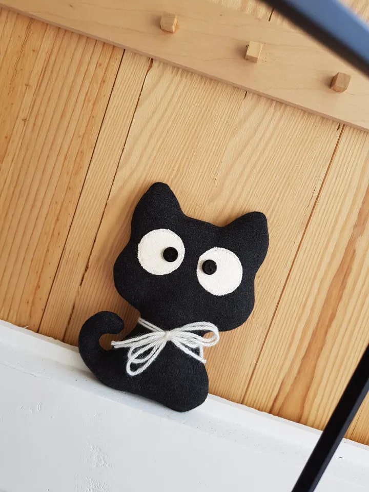 Black cat pattern PDF for sewing Halloween doll, digital tutorial in english