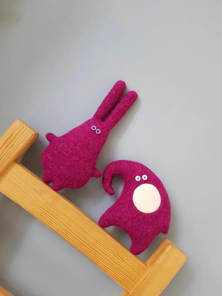 Hot pink Elephant Sewing Pattern PDF, digital tutorial in English, stuffed animal diy