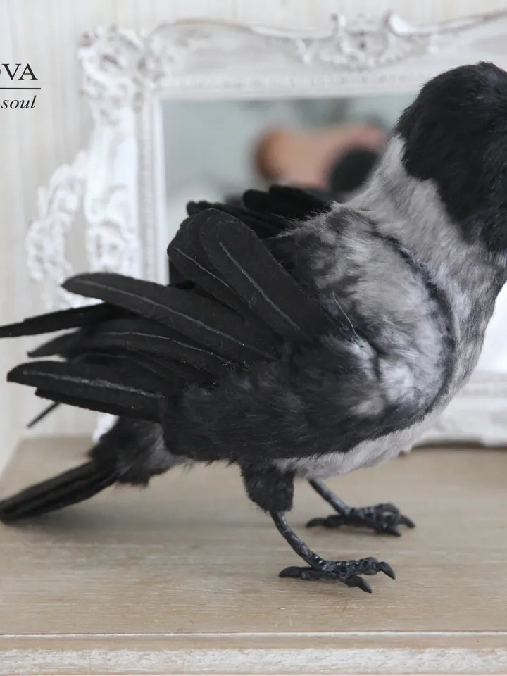 Grey crow with cheese realistic plush toy.