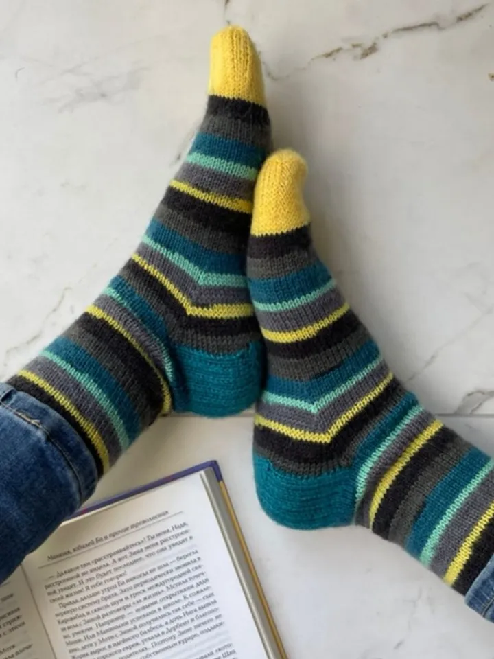 Handmade womens socks | Warm knitted accessory
