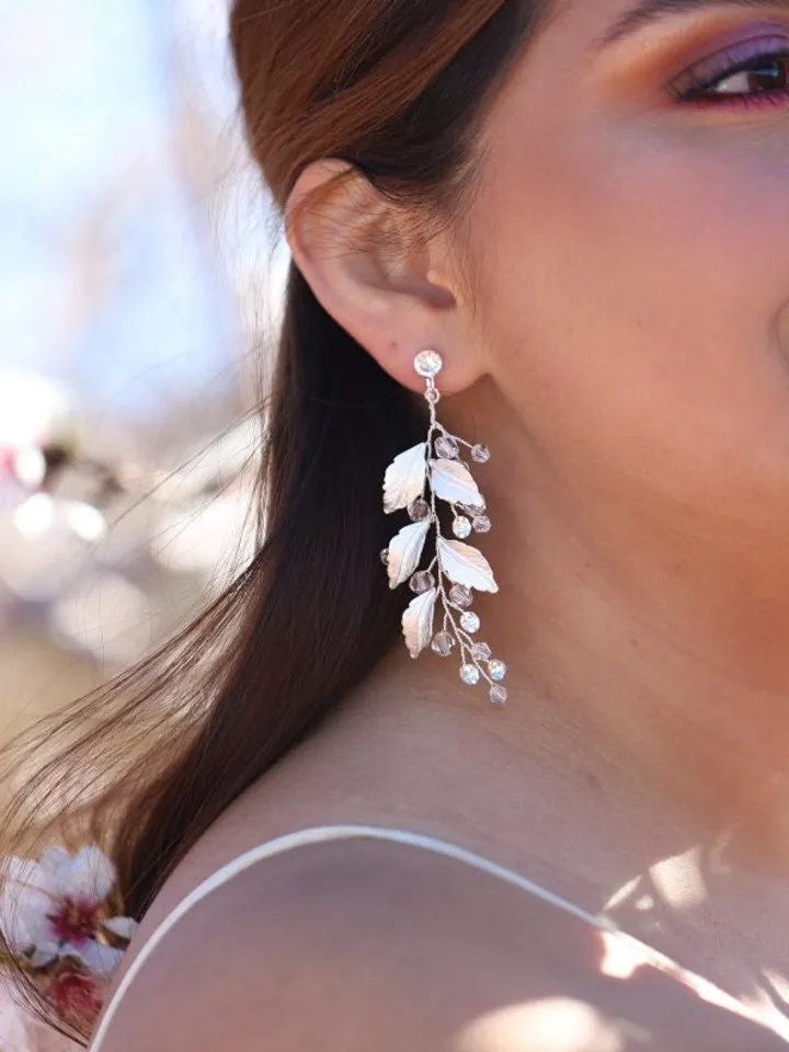 Long Boho Wedding Earrings, Leaf Statement Wedding Earrings, Swarovski Crystal Chandelier Silver Bridal Earrings, Statement Jewelry Set ,
