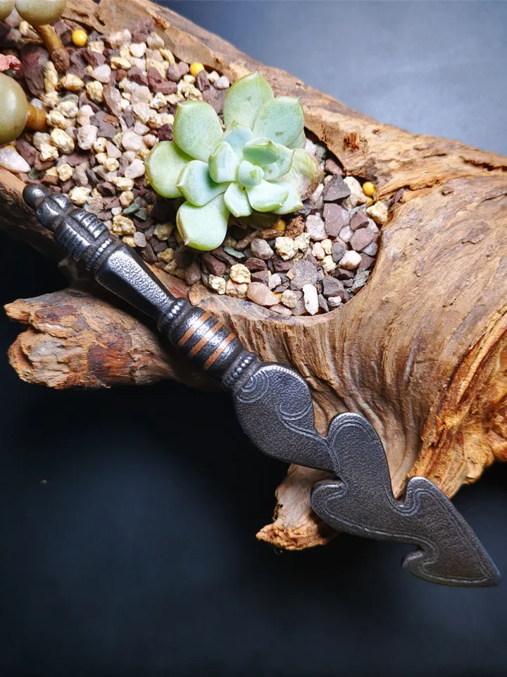 Gandhanra Tibetan Amulet Kila Dagger (Dorje Phurba),Snake Spear,Dharma Ritual Altar Tool,Made of Cold Iron inlaid with Copper