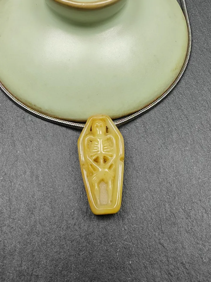 Authentic Yak Bone Carved Skeleton Pendant,Protective Charm,Gandhanra Old Tibetan Amulet,Spiritual Necklace,32mm × 15mm