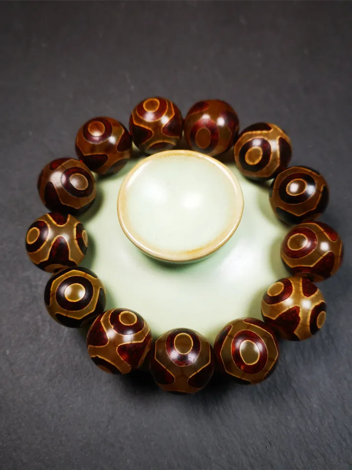 Gandhanra Handmade Tibetan 3 Eyes Dzi Bead Bracelet,Diameter 0.63", Circumference 7.5"