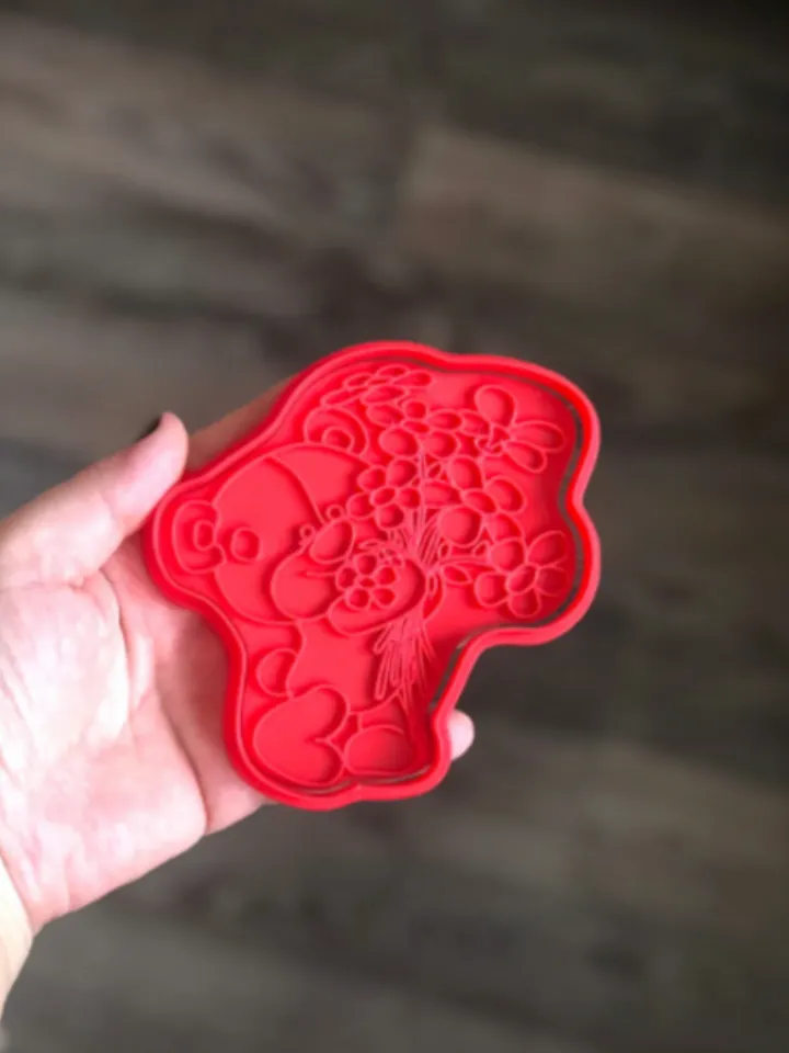Custom stamp cookie cutters for cake topper gingerbread decor Bear with flowers cutters sugar cookies polimer clay