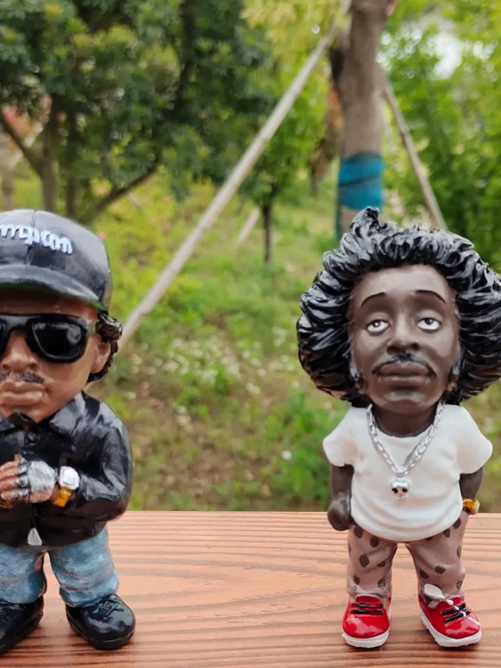Hip Hop Legend Commemorative Resin Ornaments Memorial Resin Statue Crafts Characters Sculpture Home Garden Decoration