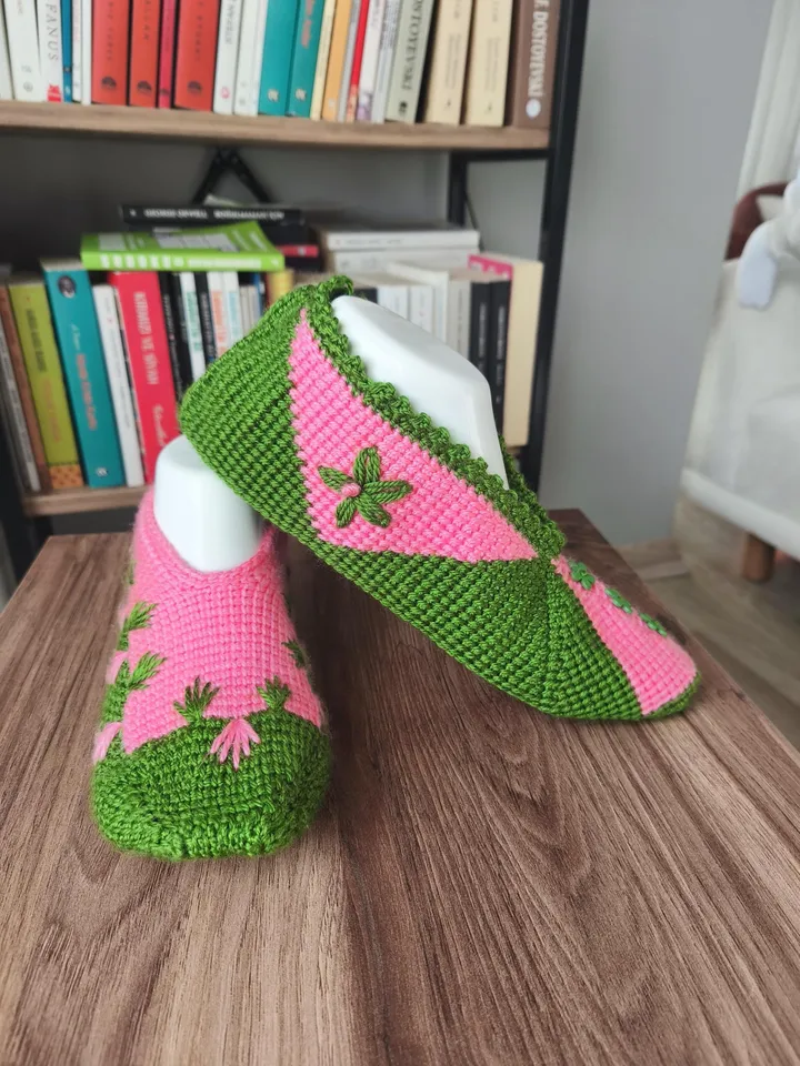 Handcrafted Tunisian Crochet Booties - Personalized Women Shoes