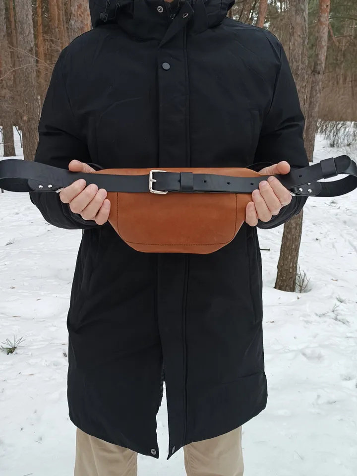 PDF pattern leather waist bag. Leather chest bag. Punch pitch 5 mm. Download PDF & video TUTORIAL