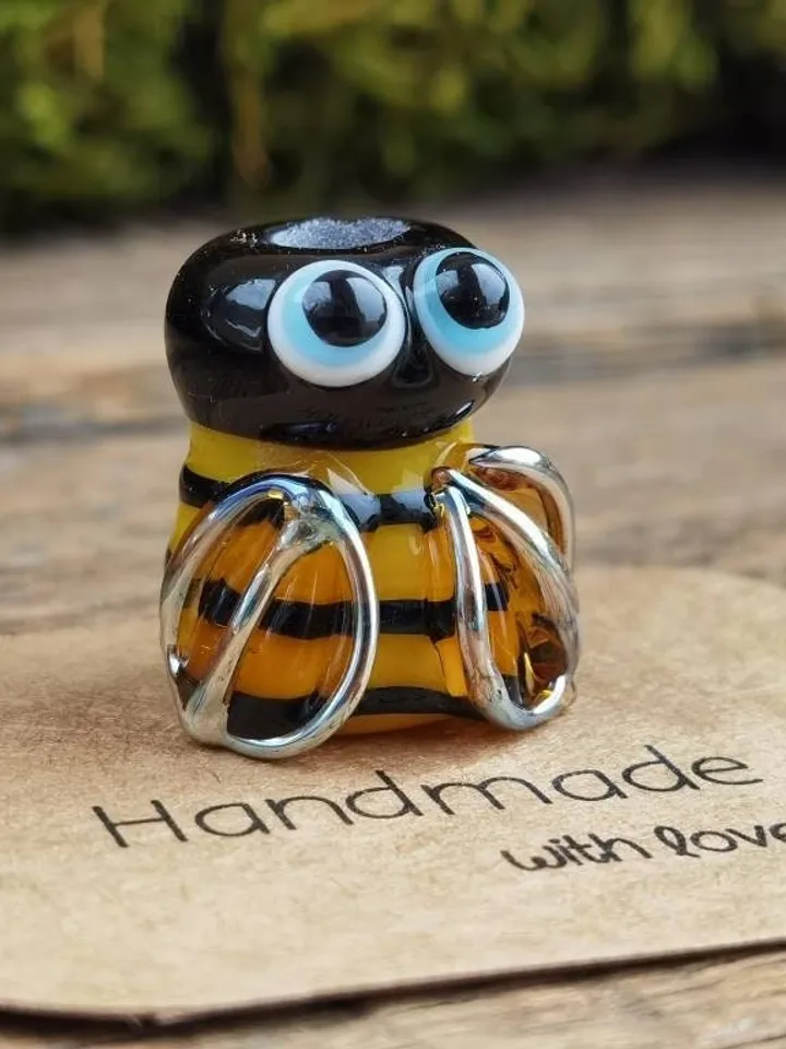 Honey Bee charm Queen bee gifts Bumble bee jewelry Bee art Bee bracelet Bee accessories Bee shoe charms Bee amulet Bee beads Bee dread beads