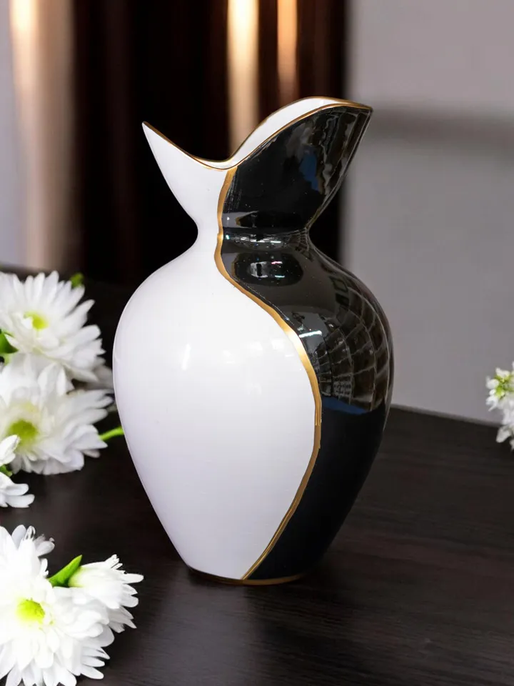 Handcraftsmanship Black White Vase For Flowers | Home Decor Vase | Unique Vase | Luxury Black White Vase | Vase for Modern Decortunning