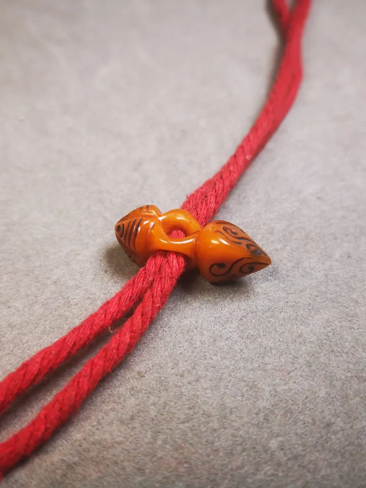 Gandhanra Handmade Tibetan Pendant Bead,Bone Carved Spacer Bead for Mala,Phurba Amulet,Prayer Beads Accessories
